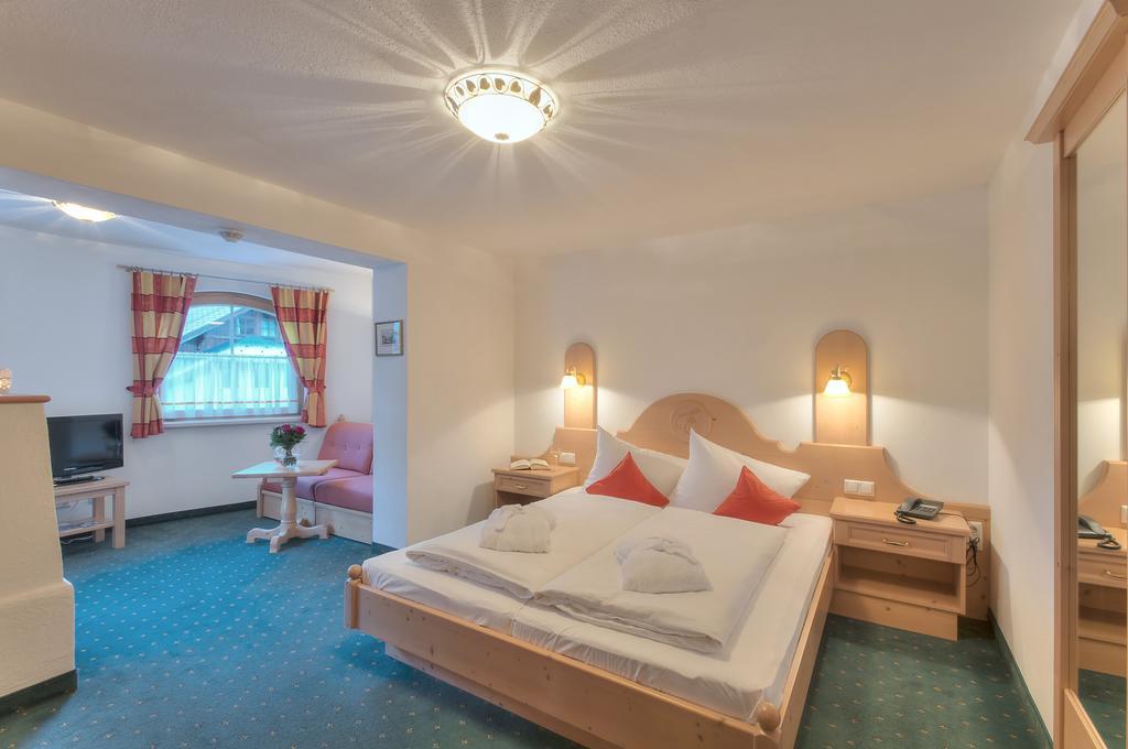 Hotel Garni Europa Sankt Anton am Arlberg Quarto foto